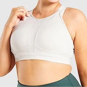 ✨3/$20✨Gymshark mesh necklace sports bra